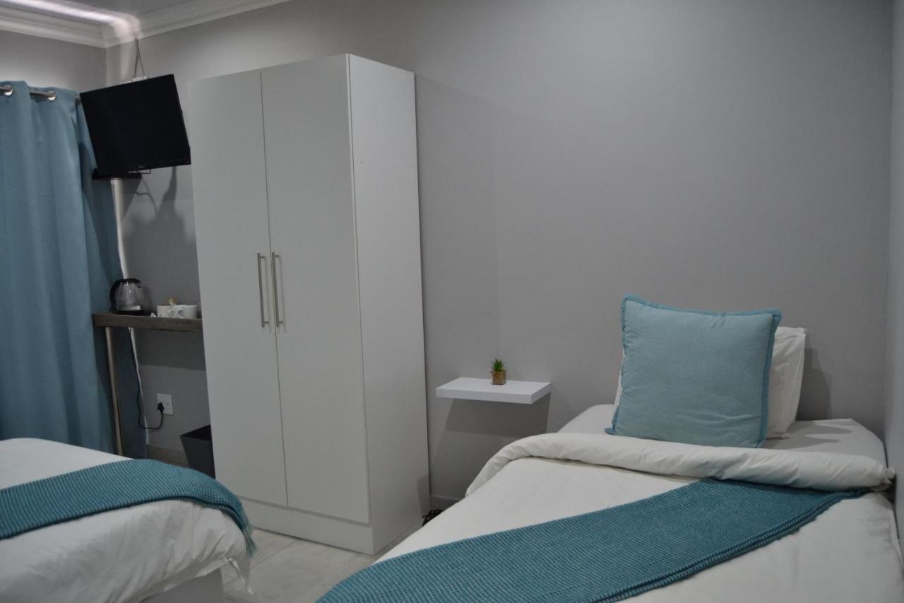 African Sands Guesthouse Load Shedding Free 布隆方丹 外观 照片