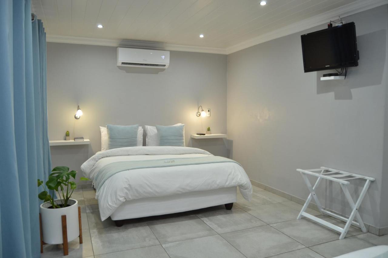 African Sands Guesthouse Load Shedding Free 布隆方丹 外观 照片