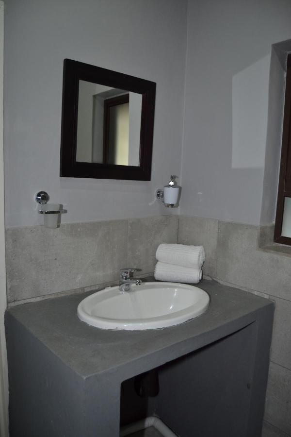 African Sands Guesthouse Load Shedding Free 布隆方丹 外观 照片