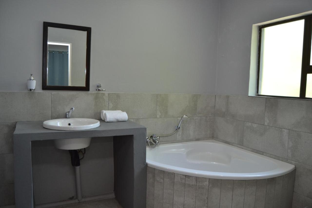 African Sands Guesthouse Load Shedding Free 布隆方丹 外观 照片